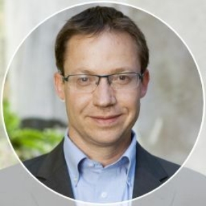 Dr. Christof Abegg